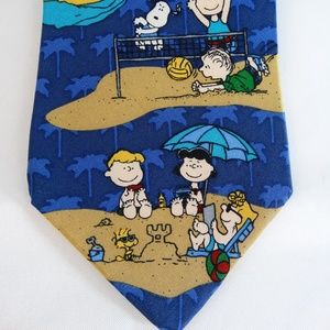 Peanuts Gang Snoopy Summer Fun 100% Silk Tie